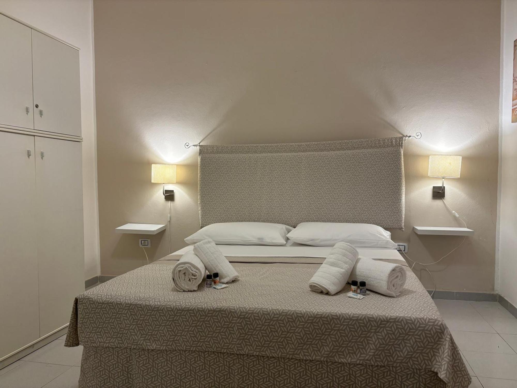 Casa Balai Panzió Porto Torres Kültér fotó