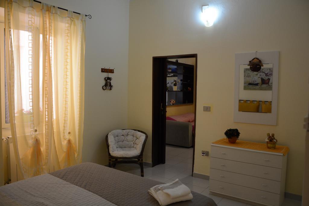 Casa Balai Panzió Porto Torres Kültér fotó