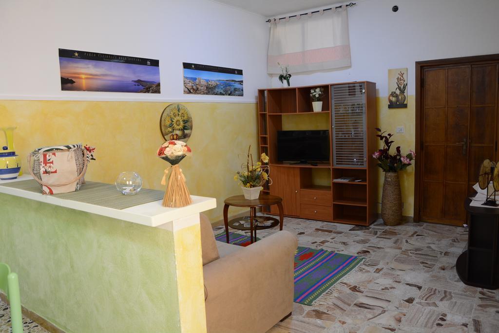 Casa Balai Panzió Porto Torres Kültér fotó