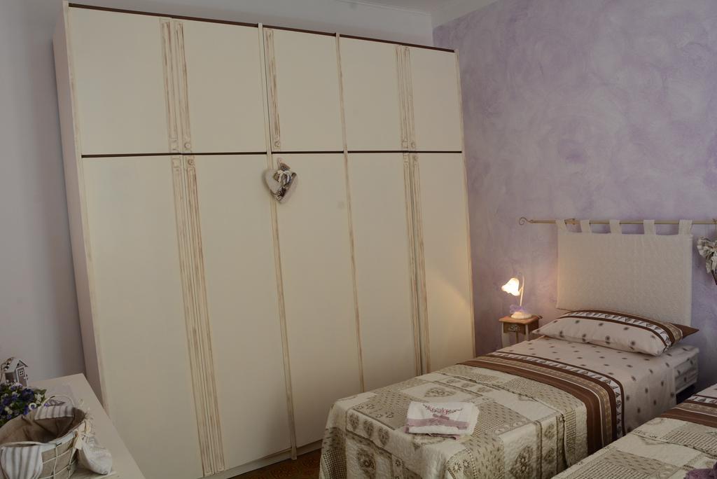 Casa Balai Panzió Porto Torres Kültér fotó
