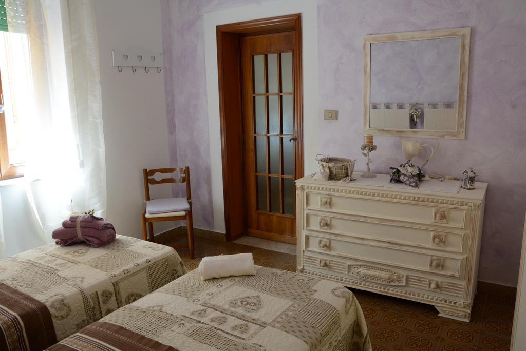Casa Balai Panzió Porto Torres Kültér fotó